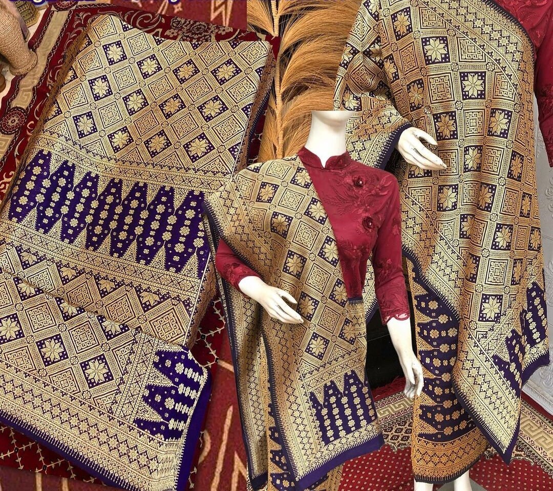 Indonesian Art Fabric, Songket Sarong & Sash, Indonesian Songket 