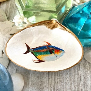 Decoupage Clam Shell,Sea Shell Dish,Opah Fish,Coastal Decor,Ring Dish,Jewelry Dish,Clam Shell,Trinket Dish,Nautical Gift,Fish Home Decor