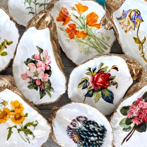 Arte floreale statale, piatto per ostriche, conchiglia di ostriche decoupage, regalo per ospite, piatto per anelli, piatto portaoggetti con conchiglie, arte floreale, regalo di inaugurazione della casa, arte con conchiglie