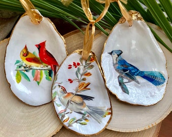 Oyster Shell Ornament, Bird Ornament, Christmas Ornament Handmade, Christmas Tree Ornament,Holiday Decor,Cardinal Ornament,Blue Jay Ornament