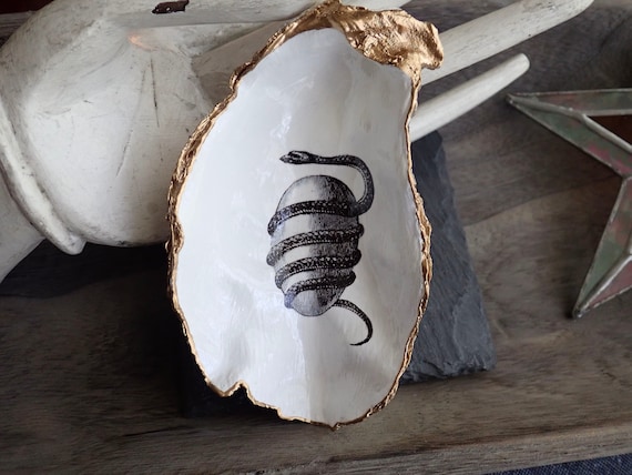 Esoteric Ring Dish, Orphic Egg, Decoupage Oyster Shell, Sea Shell Ring Dish,Painted Shell Trinket Dish,Gnostic Symbol, Greek mythology Gift