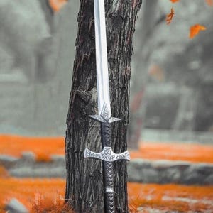 Hand-Forged Skyrim Sword Replica, Cosplay Sword, Nordic Design image 4
