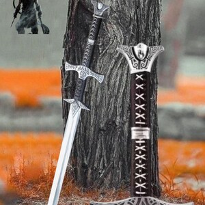 Hand-Forged Skyrim Sword Replica, Cosplay Sword, Nordic Design image 8