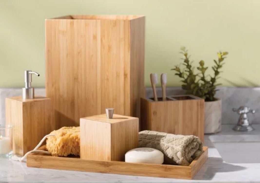 Ensemble d'accessoires de Salle Bain en Bambou Premium 5 Pièces. Ensemble Baignoire et Douche Nature