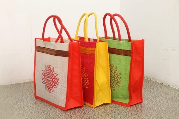 Jute Bags With Contrast Kolam Print for Return Gifts -  UK