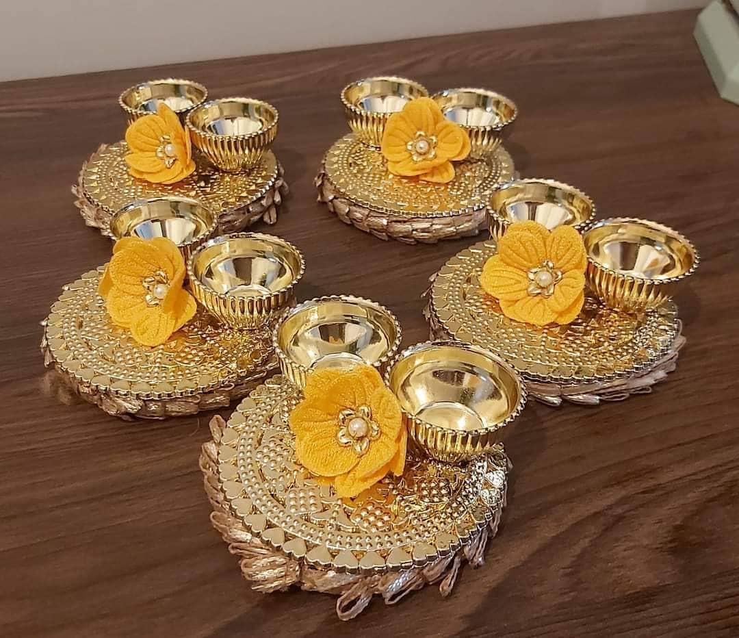 Buy 100 Pcs Indian Sweet Boxes, Diwali Gifts, Indian Gift Box, Indian  Bridesmaid Box, Return Gift, Wedding Favor, Marriage Gift, Shagun Box  Online in India - Etsy