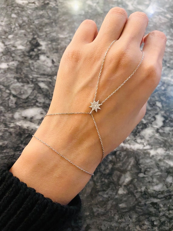 Simple Heart Pendant Chain Bracelet Link Connected Gold plated Wide Finger Ring  Bracelets for Women Link Hand Harness Jewelry