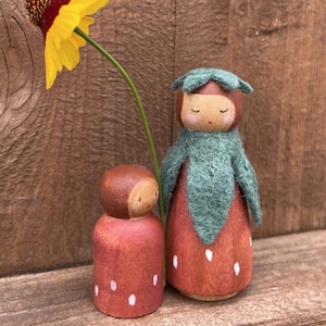 Waldorf Strawberry Felt Doll Kids Room Seasonal Display Summer Accent Nursery Decor Fairy Garden PegDoll Felt Cape Design Pocket Doll Gift