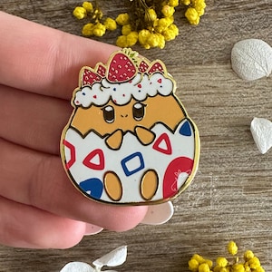 Togepi Enamel Pin (Togecake)