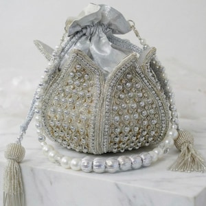Luxury Pearl White Potli Bag with Pearl Handle| Indian Wedding Clutch | Embroidered Drawstring Pouch | Sangeet Mehendi Gift for Bridesmaids