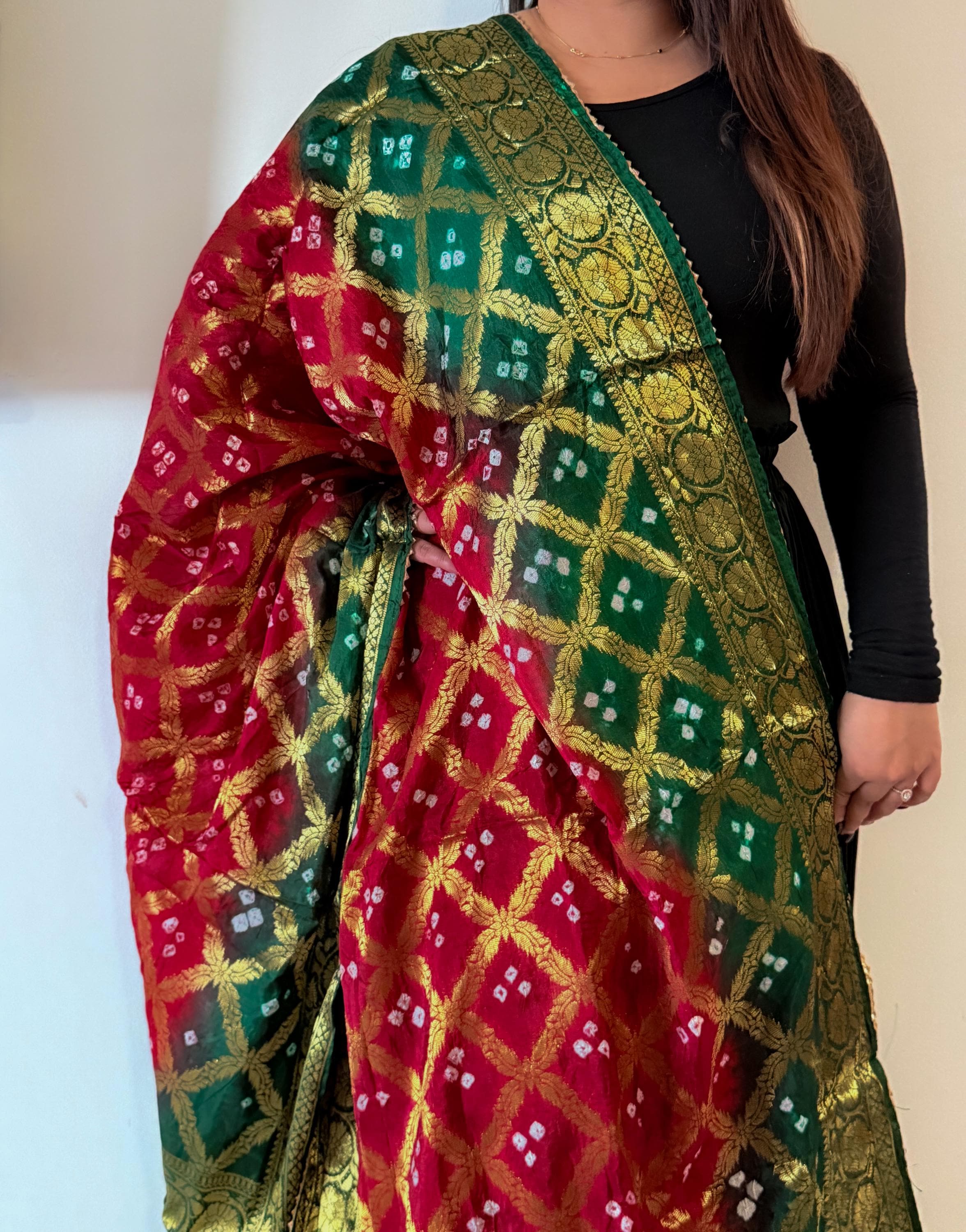 Gharchola Bandhani Silk Dupatta,Traditional Wedding Odhni, Handcrafted Indian Bridal Wrap, Purple Orange Dupatta, Bandhani Dupatta, Indian