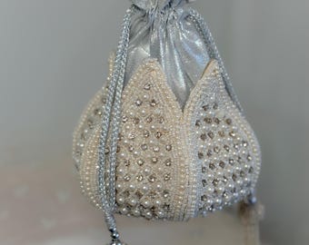 Luxury Pearl White Potli Bag with Pearl Handle| Indian Wedding Clutch | Embroidered Drawstring Pouch | Sangeet Mehendi Gift for Bridesmaids