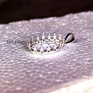 925 sterling silver oval shape pendant bezel blank with designer crown prongs ,pendant cabochon setting for oval shape stone,resin setting
