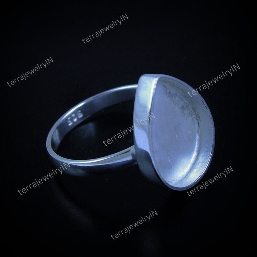 Orecchini A Pera In Argento 925 Con Pietra Di Luna Himalayana – 5x7 Mm, Fatte A Mano In India, Commercio Equo. In Confezione Regalo. Un Regalo Speciale.