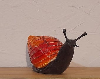 paper mache,animal,figurine,snail