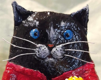 paper mache,cat,burger,figurine,sculpture