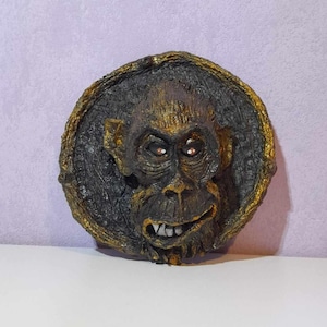 paper mache,vintage,monkey,wall decoration,figurine,sculpture