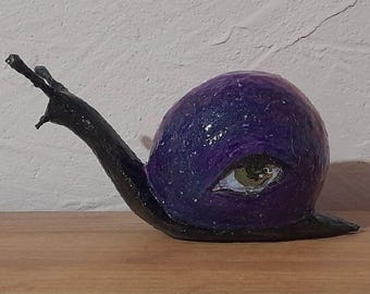 paper mache,animal,figurine,snail
