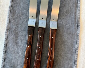 Titanium offset spatulas with desert ironwood handles