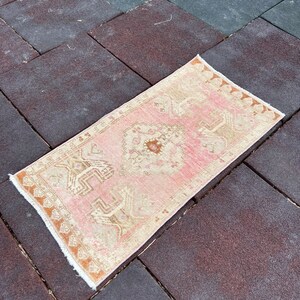 2x3 Door Mat Rug, Small Beige Runner Rug, Vintage Oushak Rug, Small Turkish Rug, Door Mat, Bath Mat Rug, Rugs, Handmade Wool Rug, Decor Rugs