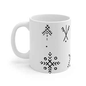 Taza con diseño de tatuaje bereber amazigh
