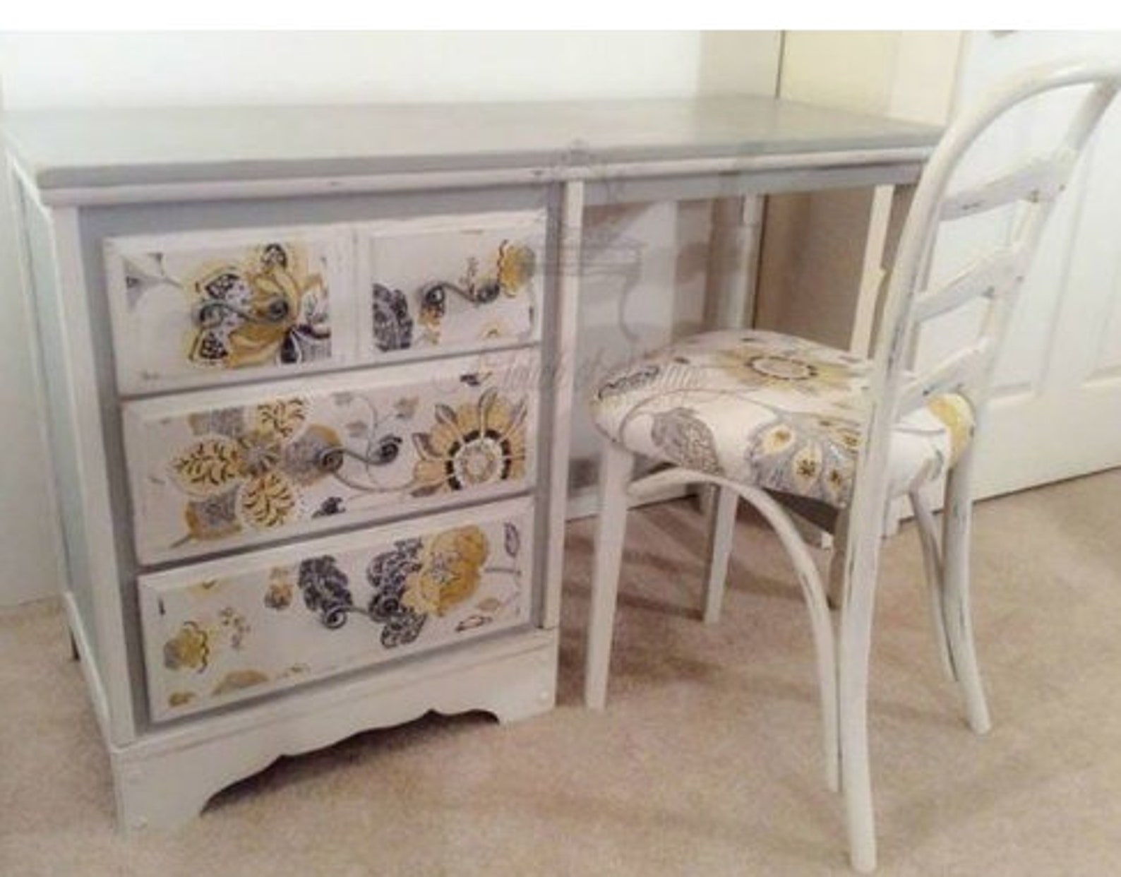 Light Gray Driftwood Dixie Belle Chalk Mineral Paint Etsy