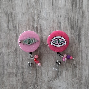 Honeyduke badge holder