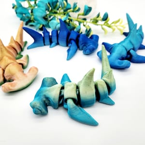 Baby Articulated Hammerhead Shark 3D Print