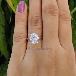 2.5 CT Oval Moissanite Engagement Ring 14K White Gold Wedding Ring Oval Diamond Wedding Ring Promise Ring Anniversary Gift for Her