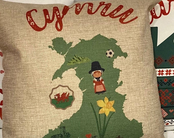 Clustog Cymru / Cymru (Wales) cushion. 40cmx40cm.
