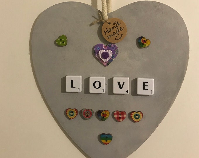 Wallhanging Grey Wooden Heart “Love”