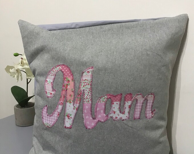 Clustog Mam. Anrheg Sul y Mamau. Mam (Mum) Cushion. Ideal Mother’s Day gift. Handmade appliqué cushion