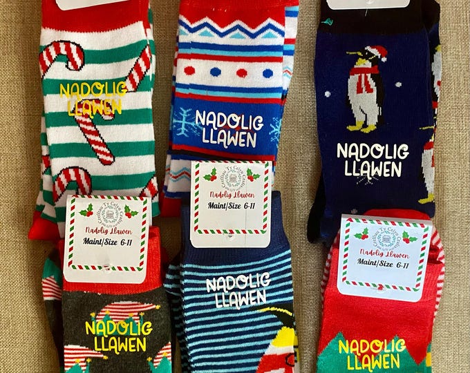 Sannau Nadolig Llawen maint dynion (6-11)/ Mens ‘Nadolig Llawen’ socks