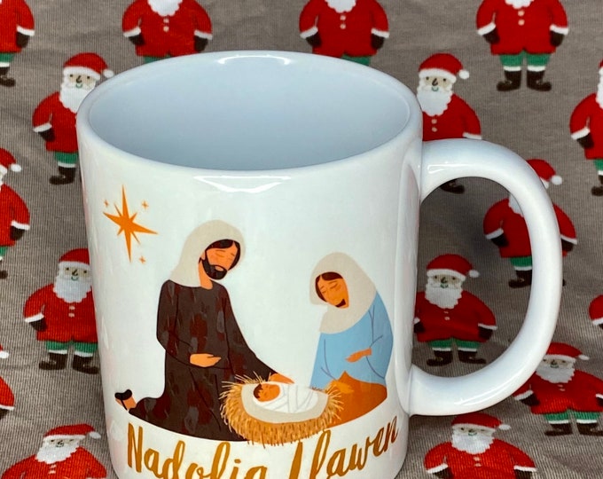 Mwg Nadolig Llawen a llun y geni / Merry Christmas Nativity Mug - can be personalised, ideal gift / Anrheg cymraeg