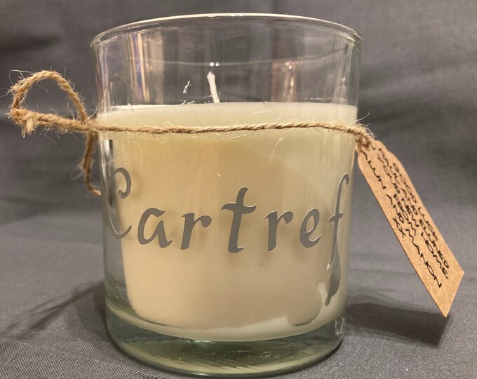 Handpoured soy candle.Cannwyll Cartref/Penblwydd Hapus /Cwtsh candle hand poured in West Wales