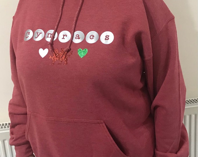 Hwdi CYMRAES Hoodie . Addas ar gyfer  Dydd Gwyl Dewi. Oedolyn.