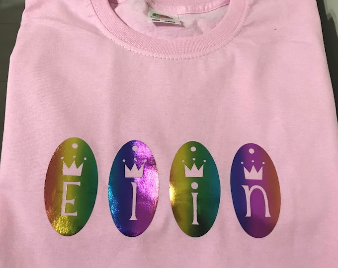 Girls pink personalised T shirt /Crys T Enw Merch . Ideal birthday gift/ Anrheg Penblwydd. Crys T Cymraeg . Princess T shirt