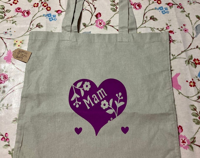 Bag siopa Mam / Mam Tote bag. Bag wedi personaleiddio.