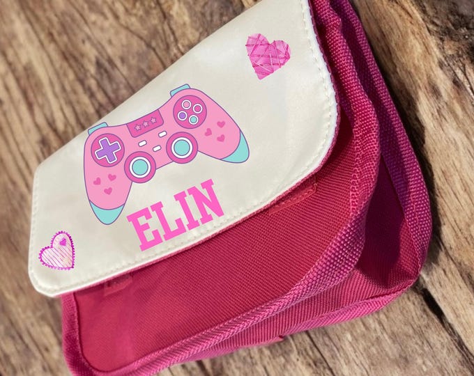 Personalised Pencil-case (pink)/ Câs pensiliau (pinc) wedi bersonoleiddio
