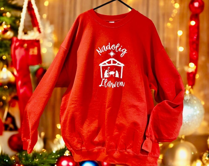 Crys chwys Nadolig Llawen  i / Red Nadolig Llawen sweatshirt (choice of designs)