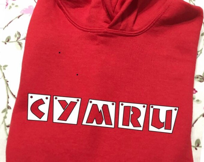 Hŵdi Cymru. Meintiau plant ac oedolion. Cymru (Wales) Hoodie for kids & adults. Welsh hoodie