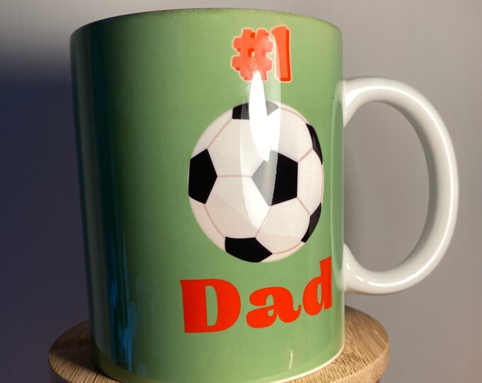 Mwg Pel droed Dad ar gyfer Penblwydd, Nadolig neu Sul y Tadau.