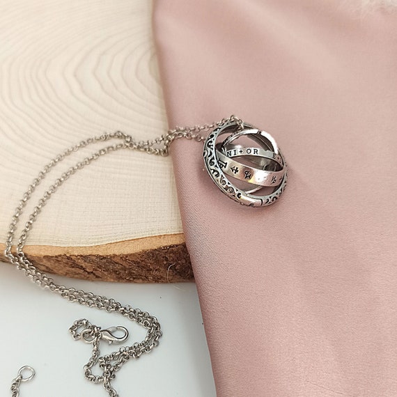 Astronomical ring deals necklace