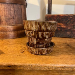 Vintage 4 inch Brown McCoy Indoor Planter with Saucer