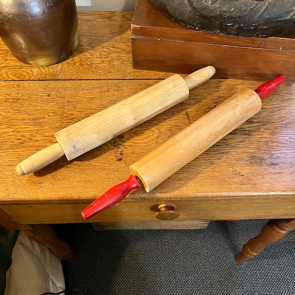 2 vintage Wooden Dough Rollers / Rolling Pins