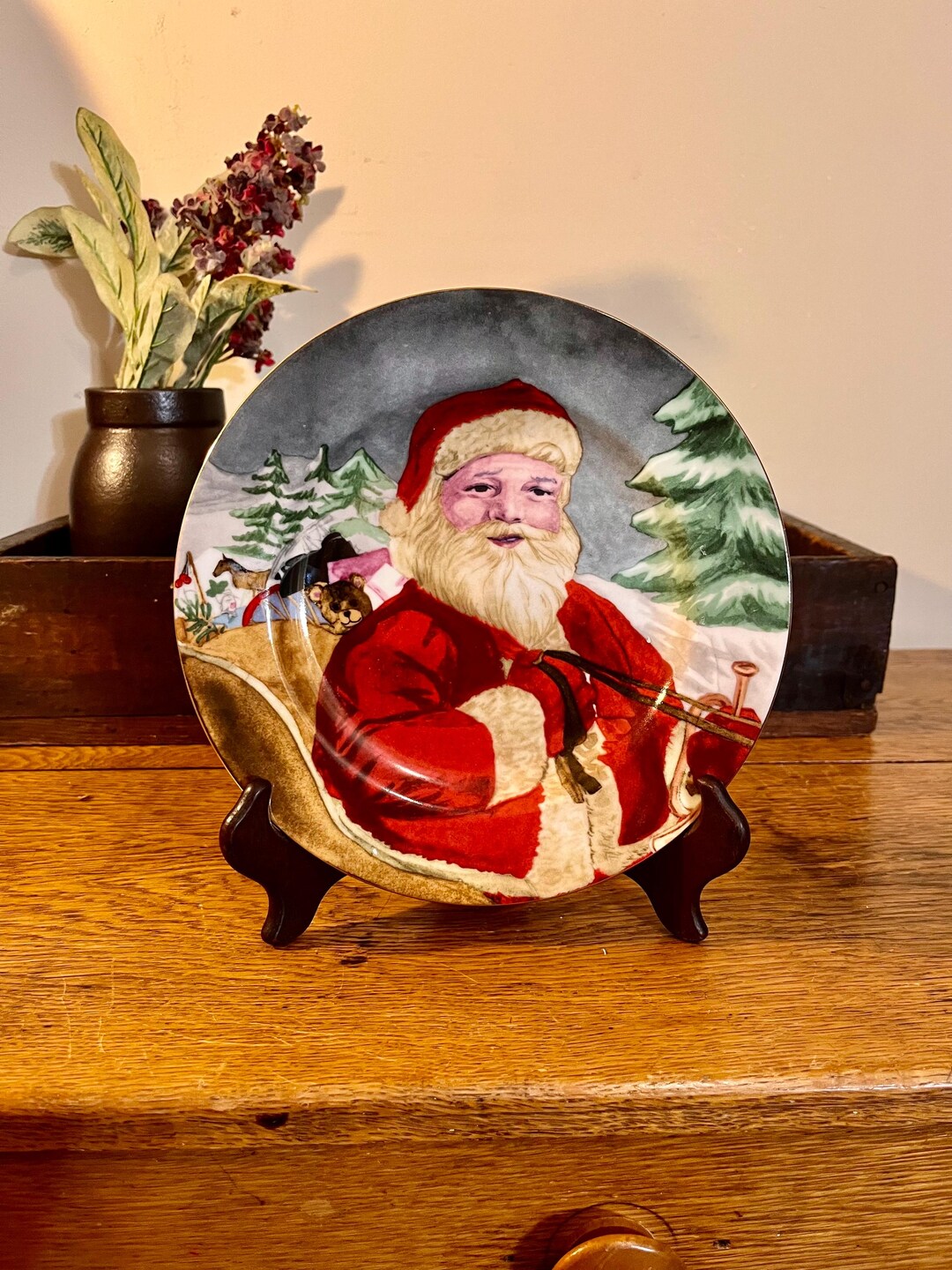 Vintage Santa Plates