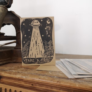Carte Take a trip linogravure