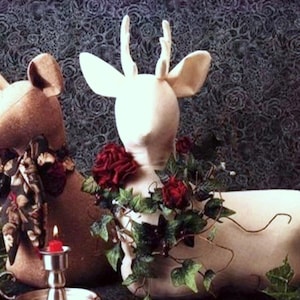 Vintage Sewing Craft Pattern  Deer Mantle Shelf Christmas Decorations  Reindeer Ornament Holiday Decor Stag  Fall Autumn
