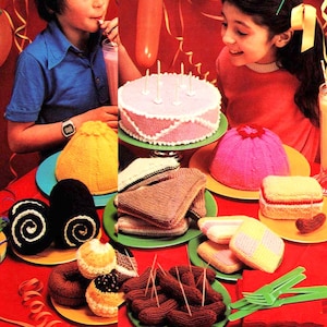 Vintage Knitting Pattern Birthday Tea Party Cake Knitted Food Retro 1970s