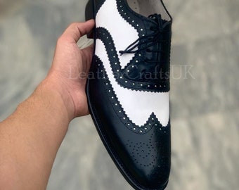 Handgemaakte heren echt zwart en wit lederen Wingtip Oxford schoenen handgemaakte Brogue veter formele lederen schoenen herenschoenen Man schoenen